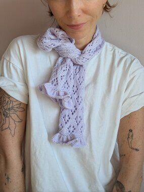 Artisan Handmade 100% Cashmere Pointelle Frilly Scarf - Lilac